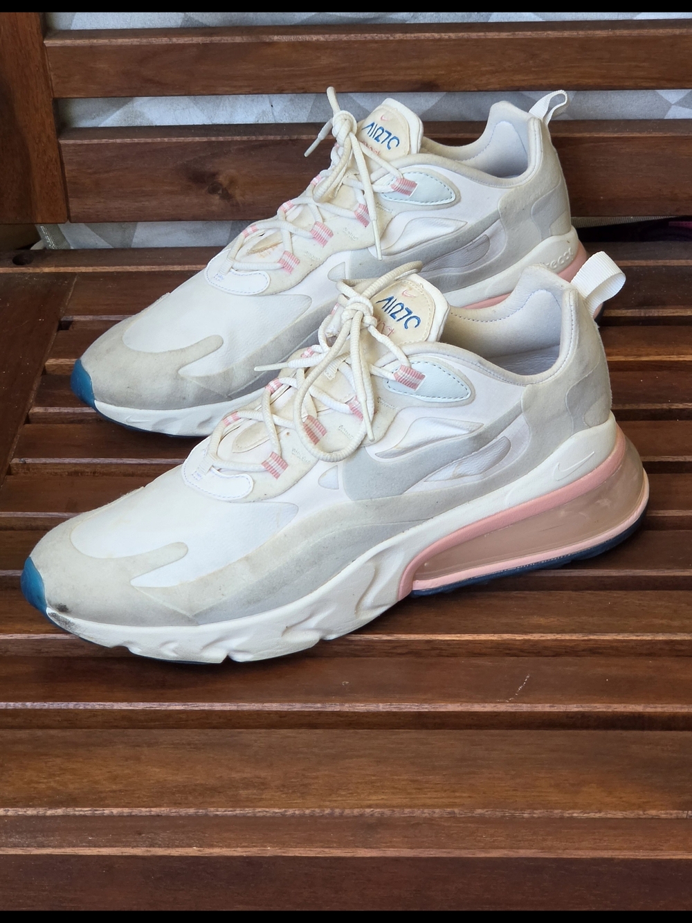 Nike Air Max 270 React Women’s Size 9.5